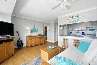3558 Shore Dr in Virginia Beach, VA - Building Photo - Building Photo