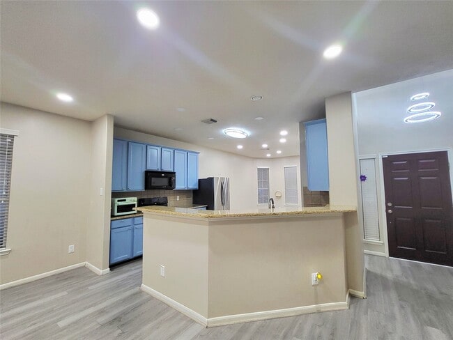 property at 7334 Jacobs Well Dr