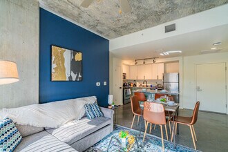 333 E Roosevelt St, Unit SI ID1388725P in Phoenix, AZ - Building Photo - Building Photo