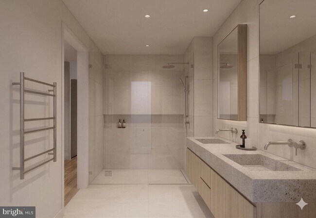 3427 Wisconsin Ave NW in Washington, DC - Building Photo - Building Photo