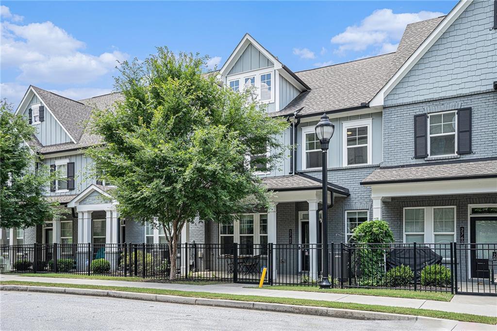 2762 Bell Dr SE in Smyrna, GA - Building Photo