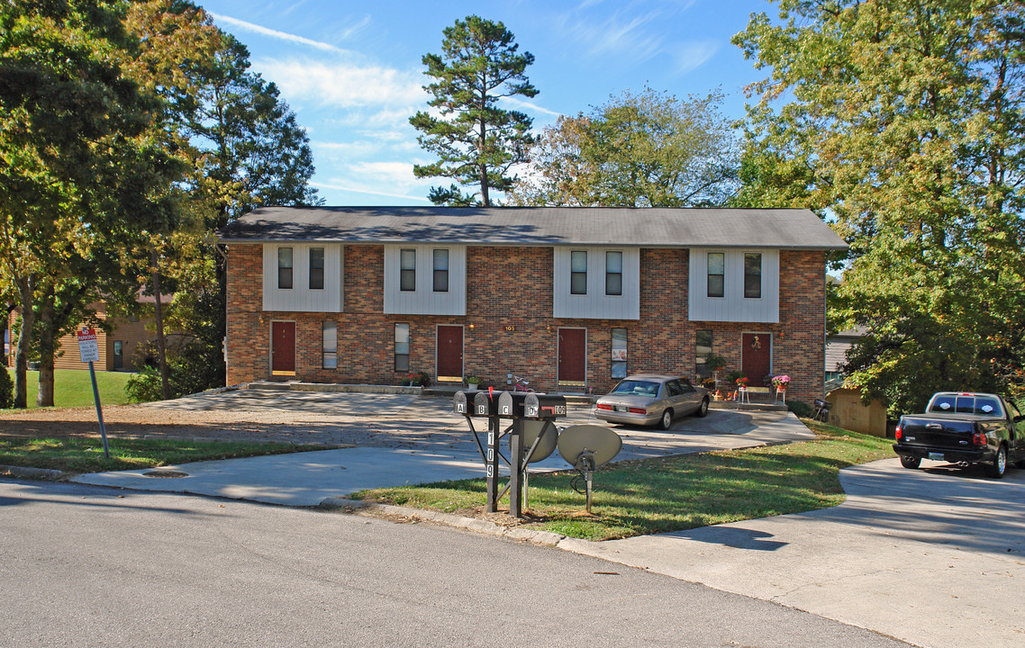 105 Cynthia Ln in Knoxville, TN - Building Photo