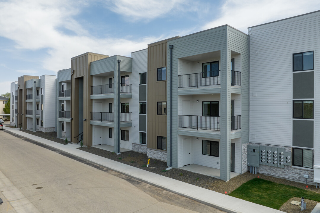 Maine Ave Apartments in Nampa, ID - Building Photo