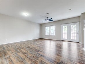 5948 Lost Valley Dr in The Colony, TX - Building Photo - Building Photo