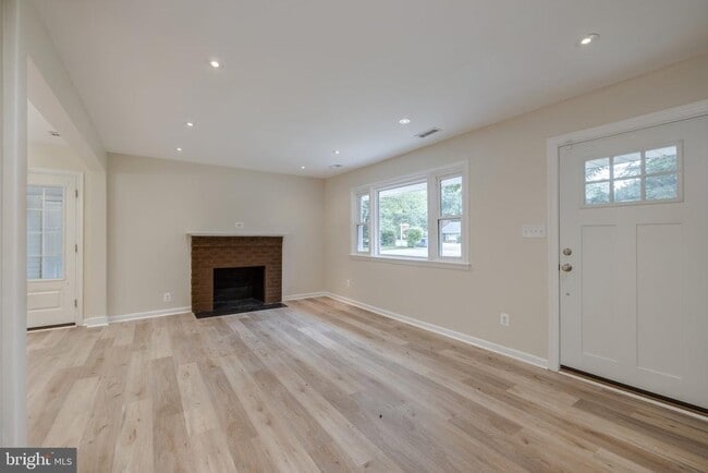 5508 Brookland Rd in Alexandria, VA - Building Photo - Building Photo