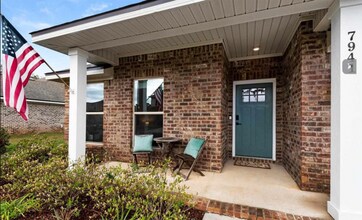 7941 Huntington Creek Ln in Bellview, FL - Building Photo - Building Photo