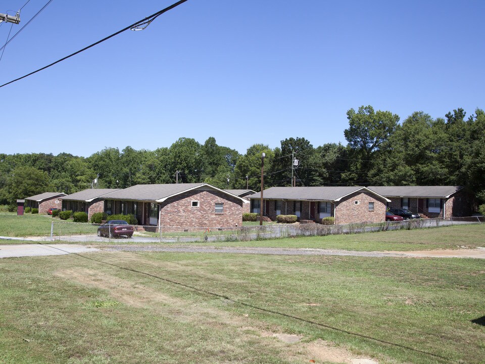 Bradford Place Apartments in Simpsonville, SC - Building Photo