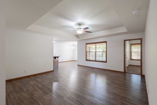 3062 W Camino Alto St in Springfield, MO - Building Photo - Building Photo