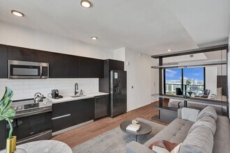 398 NE 5th St, Unit GO ID1504003P in Miami, FL - Building Photo - Building Photo