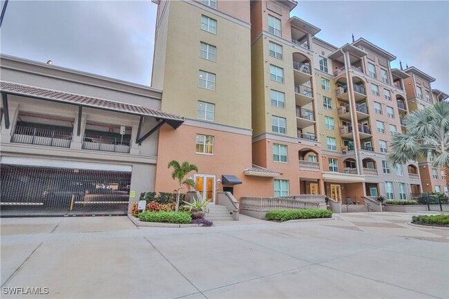 property at 2825 Palm Beach Blvd