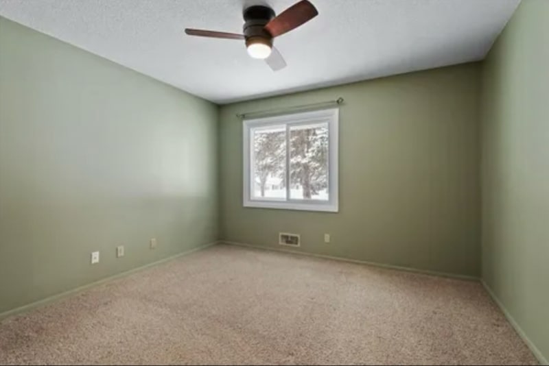 8605 Ivywood Ave S in Cottage Grove, MN - Building Photo