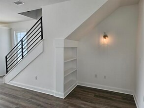 3656 Meadow Vista Ln. in Tallahassee, FL - Building Photo - Building Photo