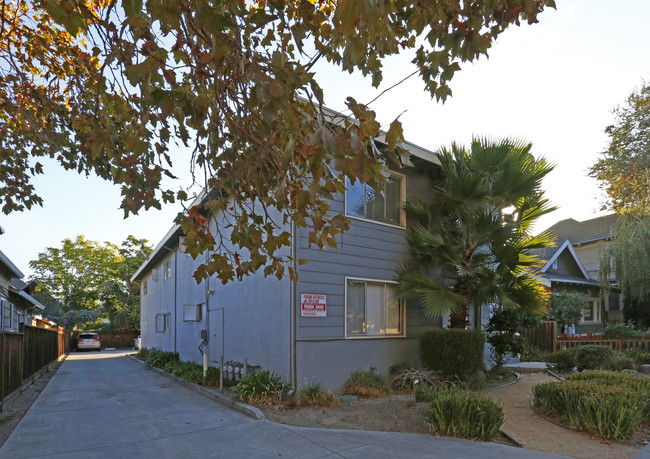 422 S 10th St in San Jose, CA - Building Photo - Building Photo