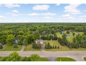 2222 Crosstown Blvd NE in Ham Lake, MN - Building Photo - Building Photo