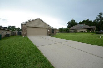 12567 Canyon Falls Boulevard in Willis, TX - Building Photo - Building Photo