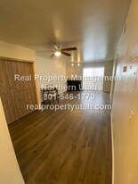 5614 Meadow Ln in South Ogden, UT - Building Photo