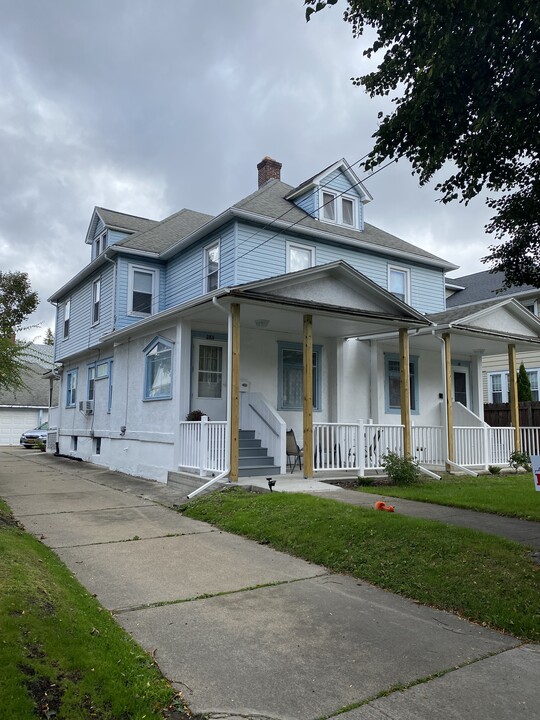 28 Bennett Ave in Binghamton, NY - Foto de edificio