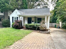1808 Truman Rd in Charlotte, NC - Building Photo