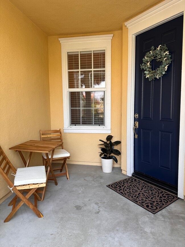 property at 27 Strawflower St