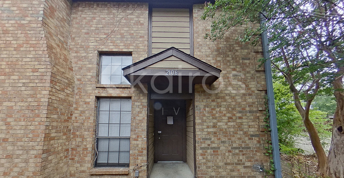 2106 Woodnote Ln in Garland, TX - Building Photo