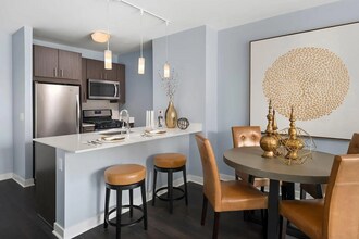 41 W Randolph St in Chicago, IL - Foto de edificio - Building Photo