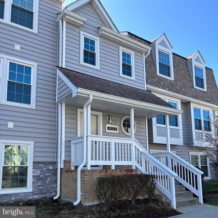 14225 Jib St in Laurel, MD - Building Photo