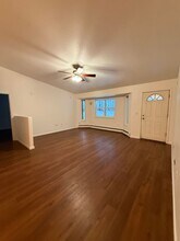 2390 Staley Ave in North Pole, AK - Building Photo - Building Photo