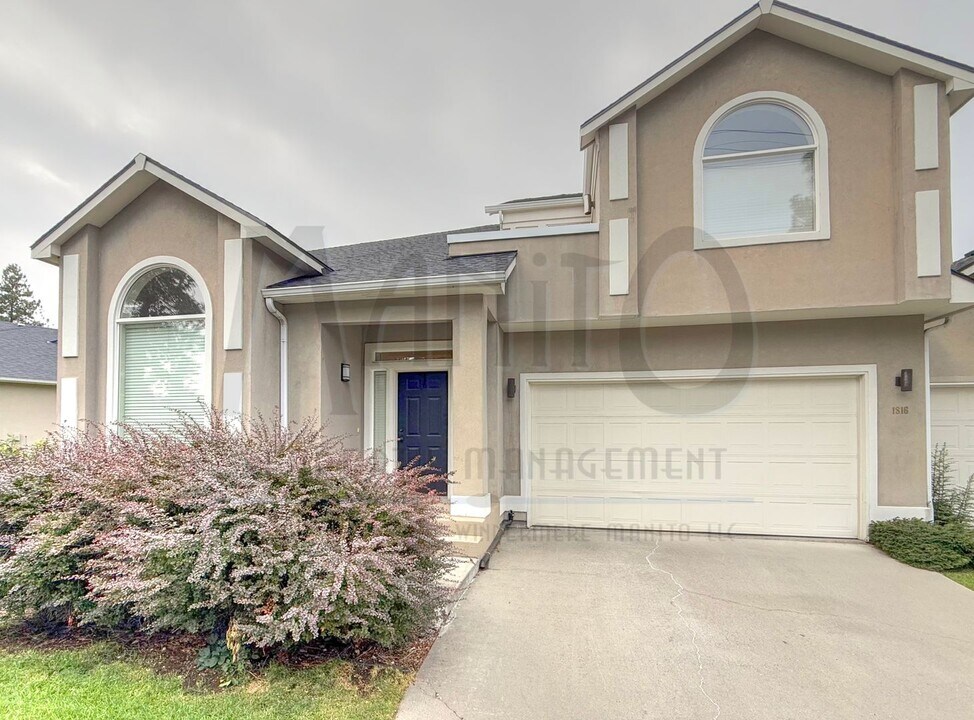 1816 S Viewcrest Ln in Spokane Valley, WA - Building Photo