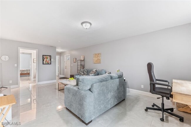 1724 Bald Eagle Dr in Naples, FL - Building Photo - Building Photo