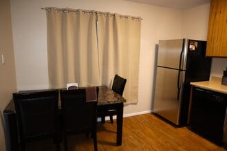 7227 Empress Dr in Las Vegas, NV - Building Photo - Building Photo