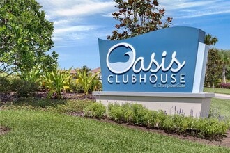 1340 Royal St. George Blvd in Davenport, FL - Building Photo - Building Photo