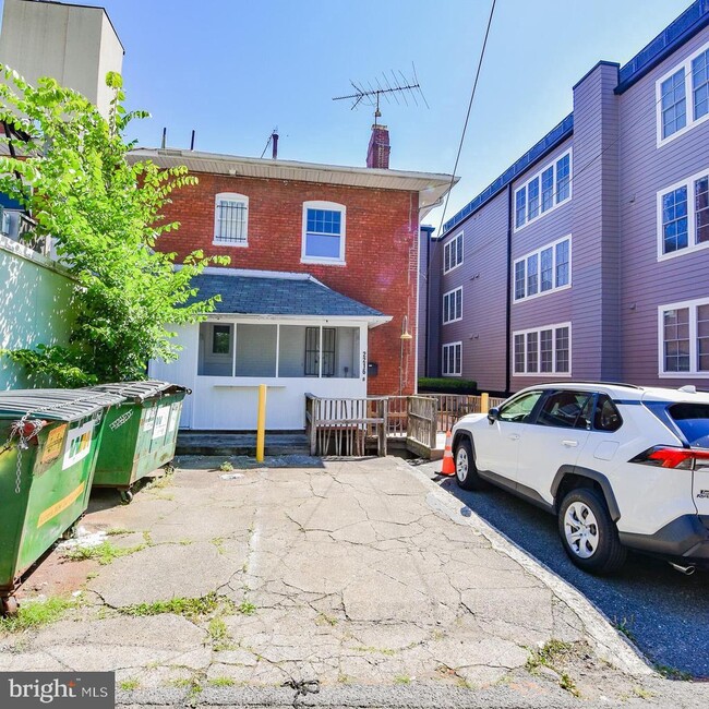 property at 2216 Wisconsin Ave NW