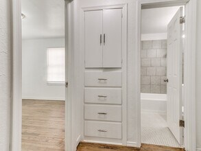 1321 Bellevidere Dr in Oklahoma City, OK - Building Photo - Building Photo