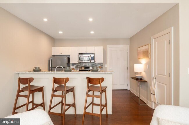 property at 1900 Arch St