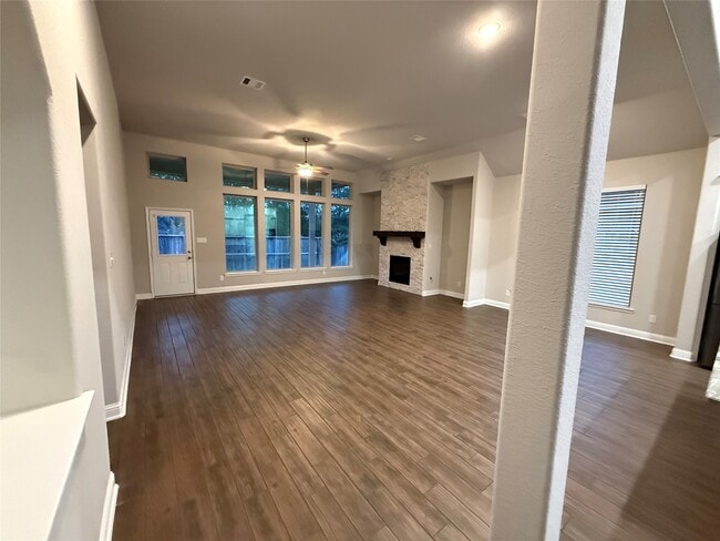 135 Bloomhill Pl in Magnolia, TX - Building Photo - Building Photo