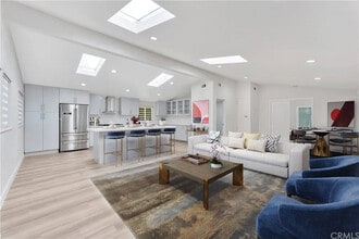 1650 Tustin Ave, Unit Front House in Costa Mesa, CA - Building Photo - Building Photo
