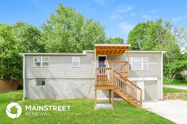 property at 300 E 164th Terrace