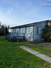 1290-1290 Fruitdale Dr in Grants Pass, OR - Building Photo - Building Photo