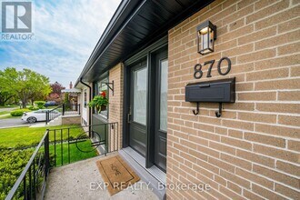 870 Modlin Rd in Pickering, ON - Building Photo - Building Photo