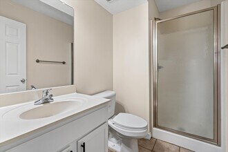 57 Lake Shore Dr in Daphne, AL - Building Photo - Building Photo