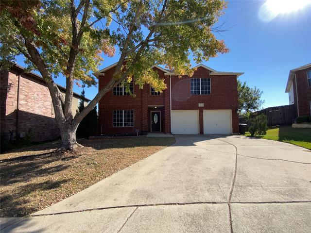 8341 Southern Prairie Dr in Fort Worth, TX - Building Photo