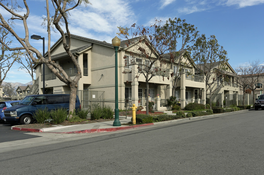 Seasons Senior Villas in Chino, CA - Building Photo