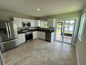 17 Tara Lakes Dr E in Boynton Beach, FL - Building Photo - Building Photo