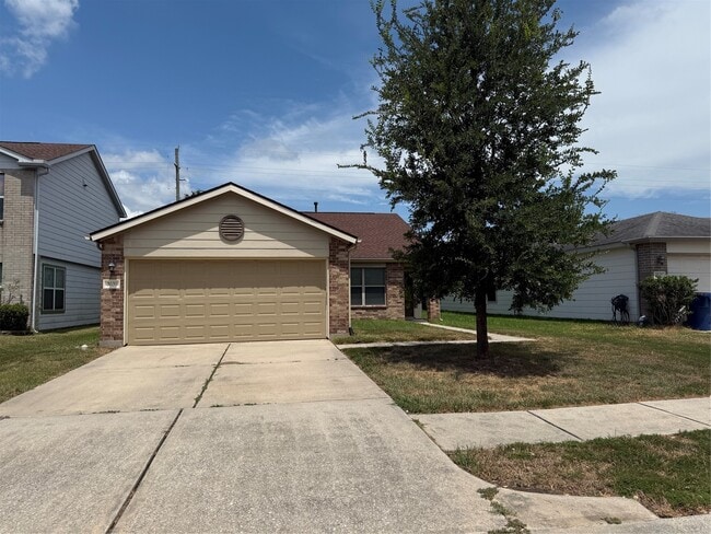 3039 Legends York Dr in Spring, TX - Building Photo - Building Photo