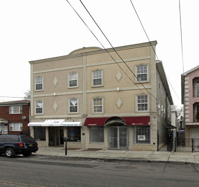 447-449 Elizabeth Ave in Elizabeth, NJ - Building Photo - Building Photo