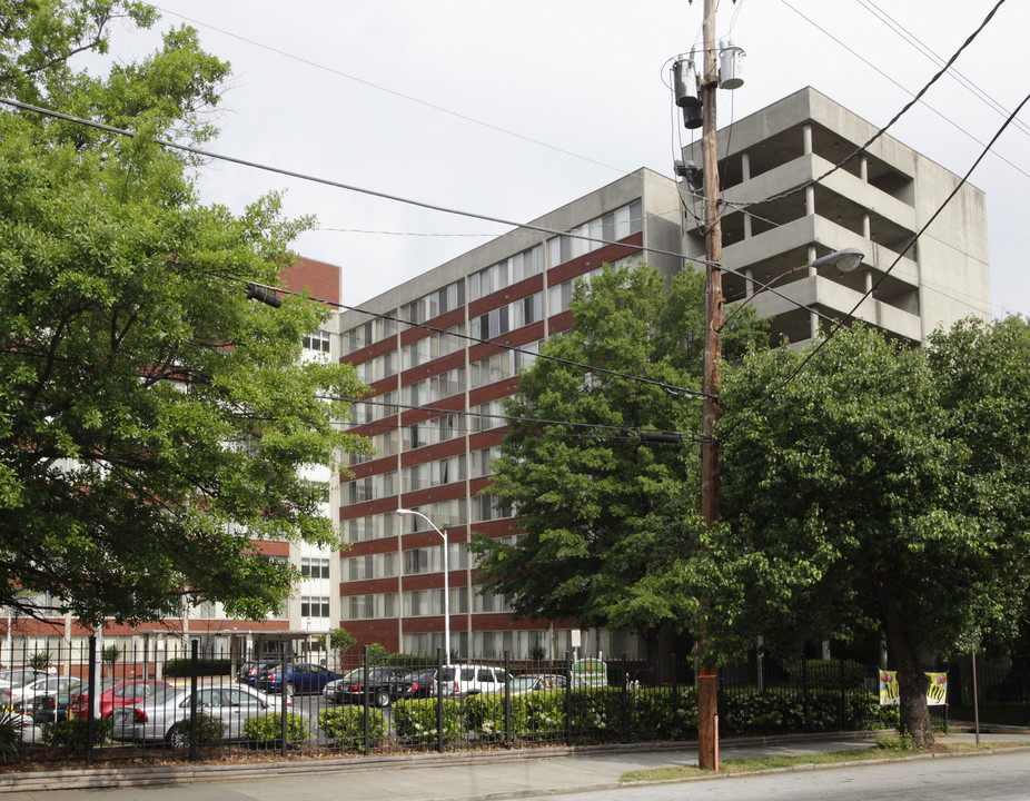 Maggie Russell Towers in Atlanta, GA - Building Photo