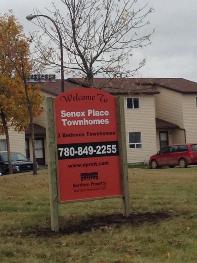 Senex Place Townhomes