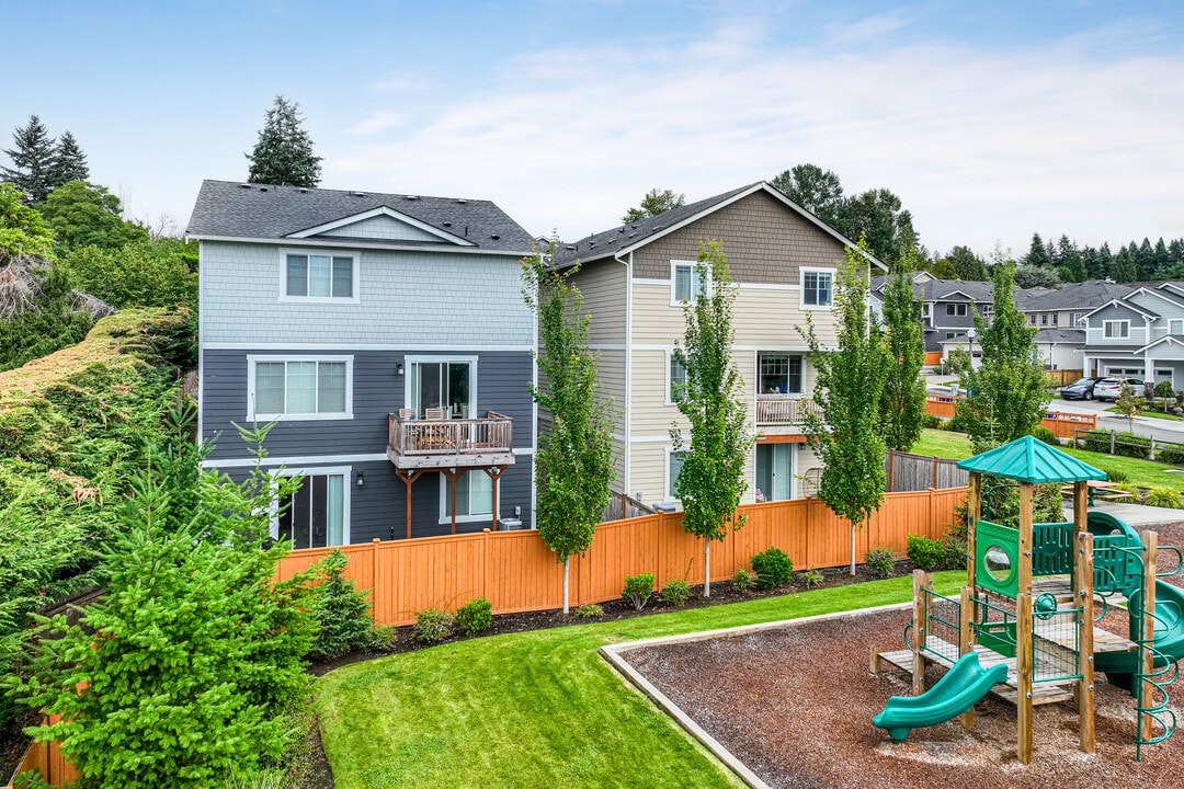 Lennar at Oberon in Kent, WA - Building Photo