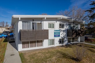 Centre Crescent Apartments 1 in Calgary, AB - Building Photo - Building Photo