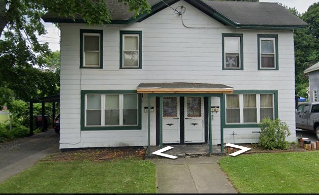 10 Platt St, Unit Apartment C in Glens Falls, NY - Building Photo